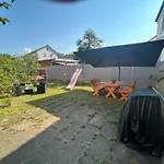 Ayna, Direkt An Der Schweizer Grenze