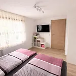 Ayna, Direkt An Der Schweizer Grenze *