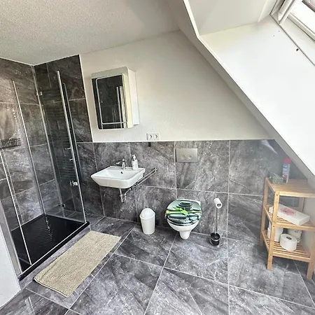 Ayna, Direkt An Der Schweizer Grenze 巴特塞京根